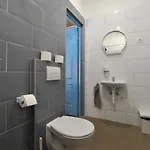 Wow Hostal