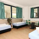 Hostal Wow