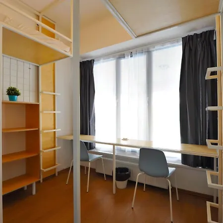 Wow Hostel *