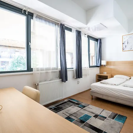 Hostal Wow