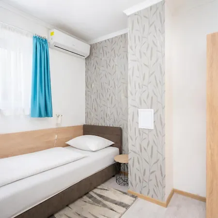 Hostel Wow *