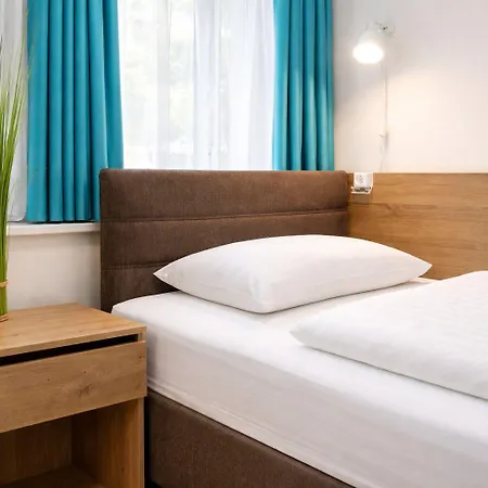 Wow Hostal