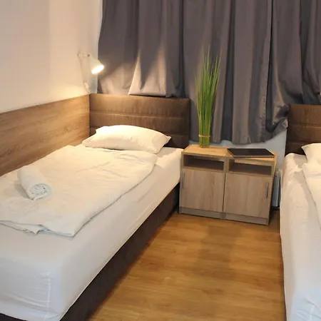 Wow City Hostel